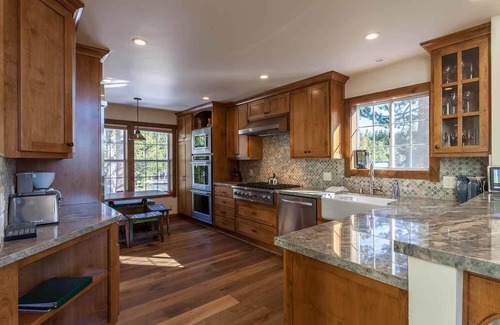 Serene Lakes Haus | Serene Lakes - Wonderful Waterfront Family Escape