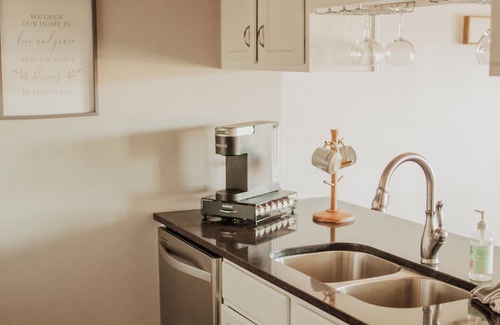 Table Rock Eigentumswohnung | Serene on 17 Pointe Royale Walk-In Condo, Water Views