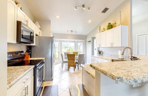 Sebastian Highlands Haus | Serene Sebastian Escape