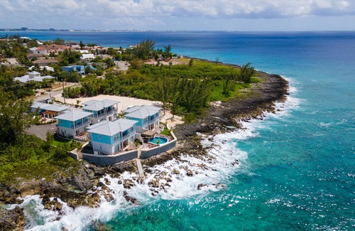 Northwest Point Eigentumswohnung | Serene Two bedroom Condo with Stunning Sunsets
