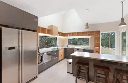 Ridgeway Haus | Serenity at Ridgeway Retreat - Relax, Hike, Bike