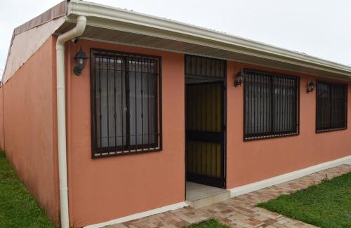 Turrialba Wohnung | SERENITY HOME H Y M