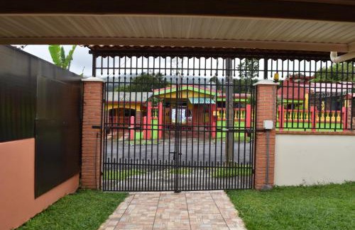 Turrialba Wohnung | SERENITY HOME H Y M