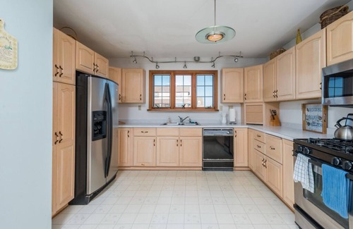 Captain's Cove Haus | Serenity Now ist eine atemberaubende Ferienwohnung am Wasser, nur wenige Minuten von Chincoteague entfernt.