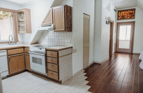 Bodden Town Villa | Serenity Sands: 2 BR / 2 BA Villa in Bodden Town, 4 Personen