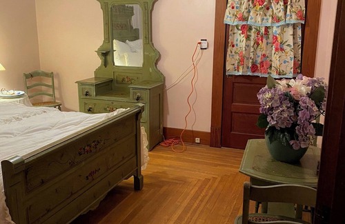 Mount Vernon Sonstige | Set on the Porch and Rest Awhile at Prairie Retreat