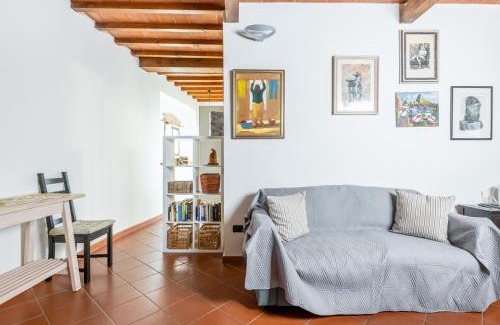 Settignano Wohnung | Settignano Quiet Apartment with Private Parking