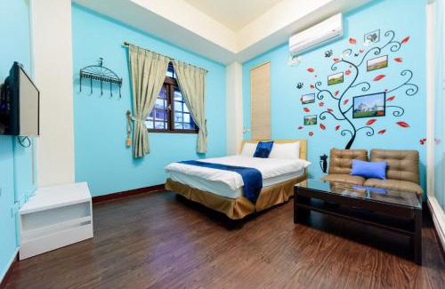 Puli Haus | Seven Dwarfs Travel Stack