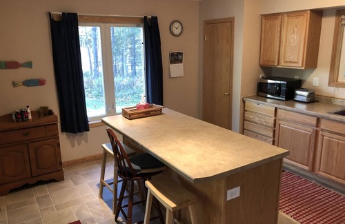 La Pointe Haus | Seven Hearts - Family Home with Guest House and Lake Superior Access!