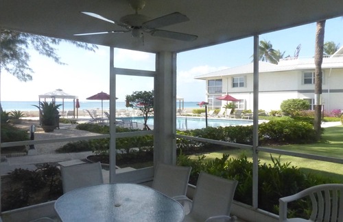 Seven Mile Beach Eigentumswohnung | Seven Mile Beachfront Condo in Schnorchel / Scuba Paradise