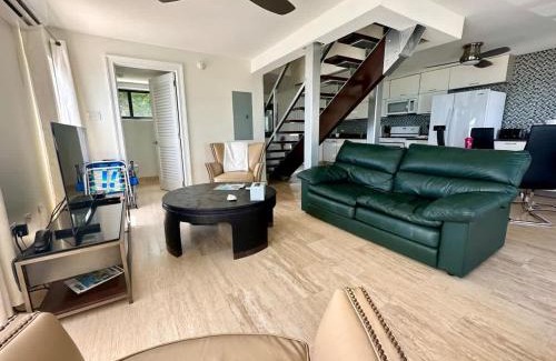Northwest Point Haus | Seven Mile View Condo #1