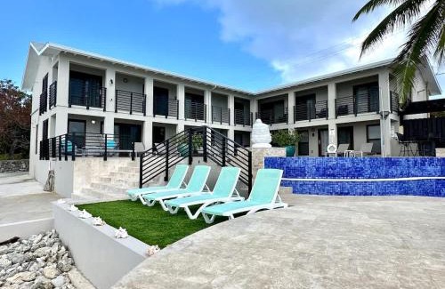 Northwest Point Haus | Seven Mile View Condo #4
