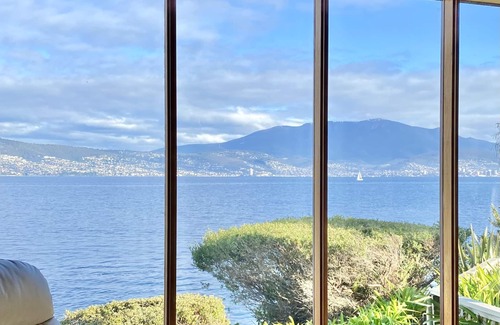 Howrah Haus | Shack auf dem Edge-Waterfront