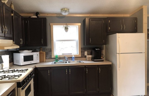 Iron River Haus | Shady Maple Retreat-Cozy, Quaint and close to everything Northwoods!