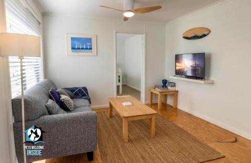 Goolwa Beach Haus | Shaka Seaside Retreat with Beach Access