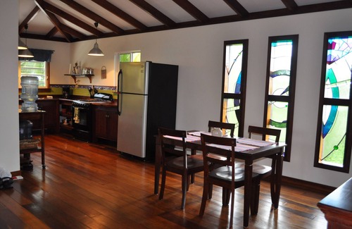 Sittee River Villa | Shallow Bay - romantisches Refugium am Meer, Meeresbrise und herrliche Aussicht