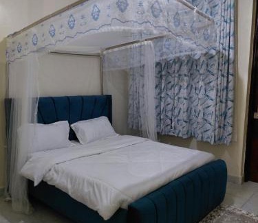 Langata Bed & Breakfast | SharkEmpire