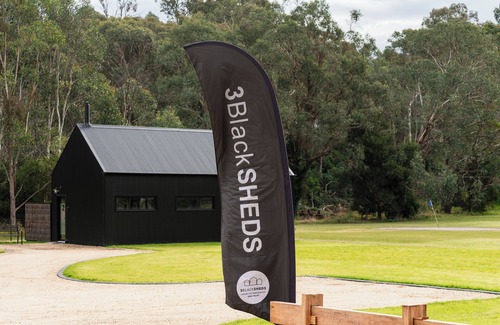 Whitfield Hütte | Shed ONE - Luxury & romantic couple getaway in the fabulous King Valley
