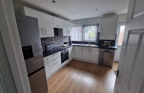 Mosborough Haus | Sheffield Edge Hideaway