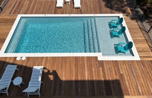 Plantation Haus | Shell Yea: 5 Bedroom Beach View Home in the Plantation- Sleeps 10, Private Pool