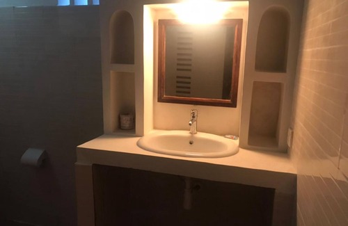 Shela Hotel | Shella Bahari Guest House