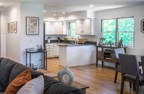 Goshen Haus | Shenandoah Retreat Su