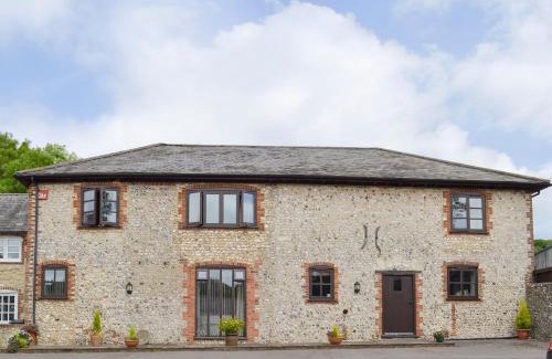 East Meon Haus | Shepards Den