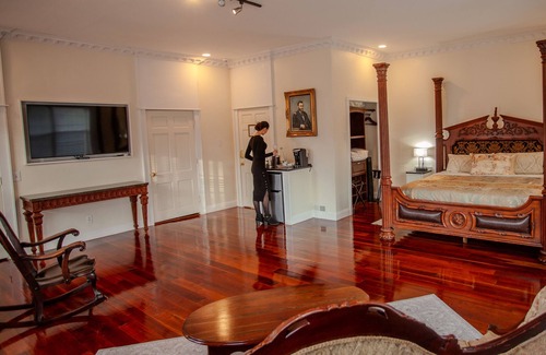 Eastview Hotel | Shiloh Chennault Estate Boutique Hotel