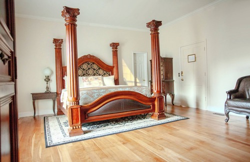 Eastview Hotel | Shiloh Chennault Estate Boutique Hotel