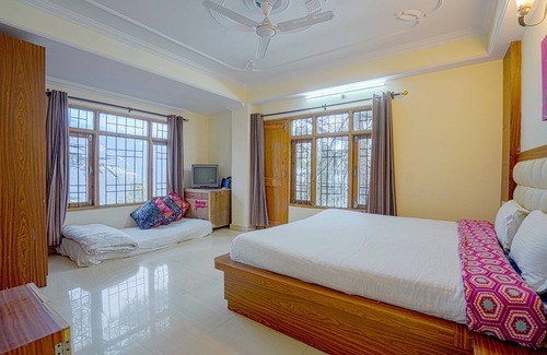 Shimla Hütte | Shimla woods 2BHK - by Dumnu Homes