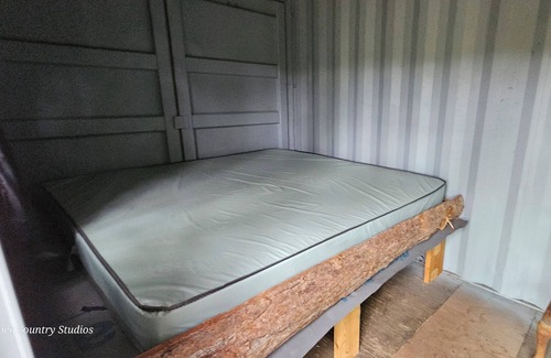 Mohawk Kabine | Shipping contain conversion into cozy copper Country cabin!!