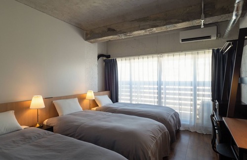 Tsubaki Onsen Hotel | Shirahama Key Terrace Seamore Residence