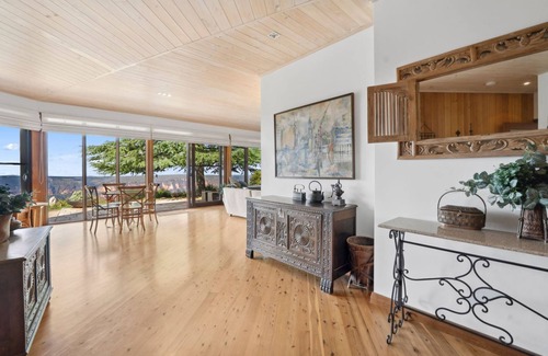Leura Haus | Shirri Mirri @ Leura