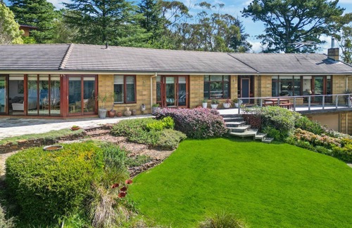 Leura Haus | Shirri Mirri @ Leura