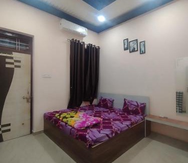 Shri Madhopur Haus | Shiv Shakti Palace