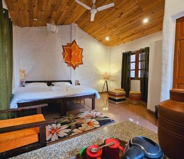 Haridwar Kabine | Shiv Shakti Yogpeeth Cottages