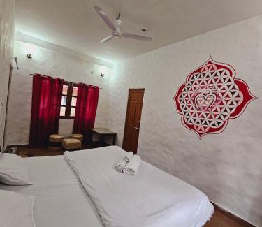 Haridwar Kabine | Shiv Shakti Yogpeeth Cottages