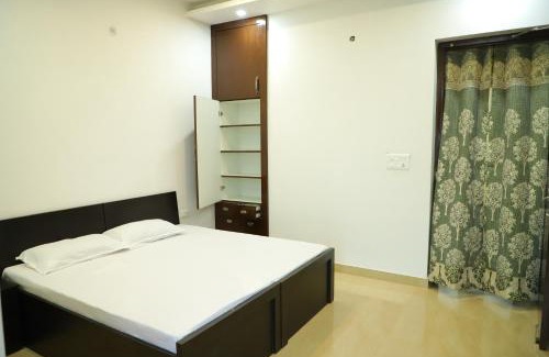Rishikesh Wohnung | Shivoham Yoga Retreat - spacious and fully equipped apartment in tranquil area