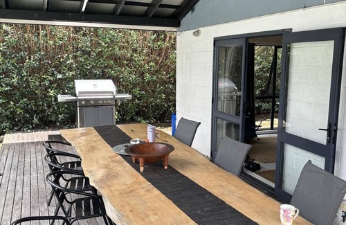 Taupo Bay Haus | Shore Beats Work Taupo Bay