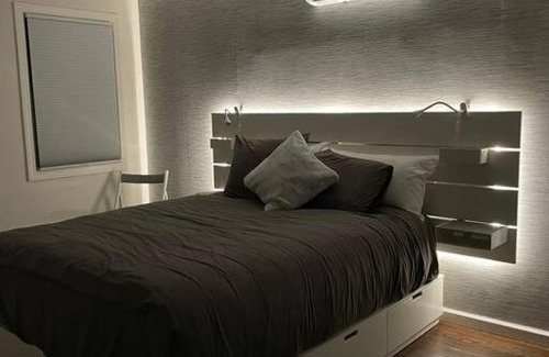 Waterford Haus | Shore Drive - 2 Bedroom/2 Bath/Bunk/Queen Oasis