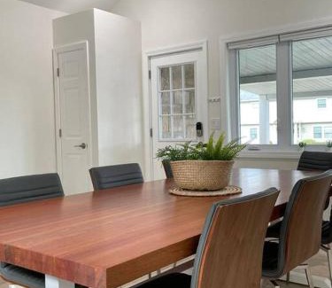 Waterford Haus | Shore Drive - 2 Bedroom/2 Bath/Bunk/Queen Oasis