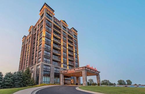 Nelson Hotel | Shoreline Inn & Conference Center, an Ascend Collection Hotel