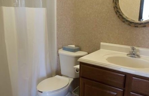 Muskegon Hotel | Shoreline Inn & Conference Center, an Ascend Collection Hotel