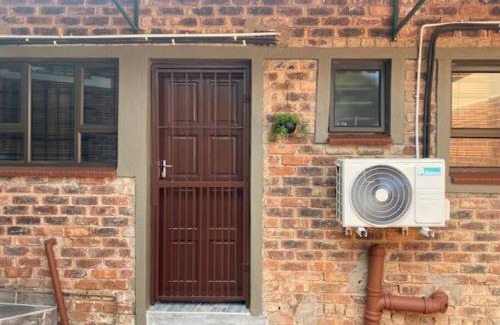 Bezuidenhout Valley Wohnung | Short Term Rental Re-imagined