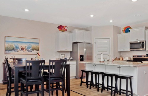 Port St. Joe Haus | ☀️ Short Walk to Beach - Turtle Bay ☀️