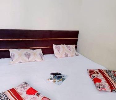 Ujjain Haus | Shree Ayodhya Guest House