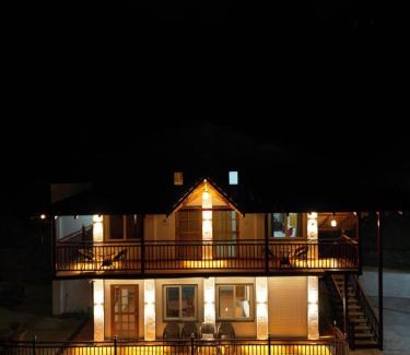 Mukteshwar Haus | Shree Mukund Homestay