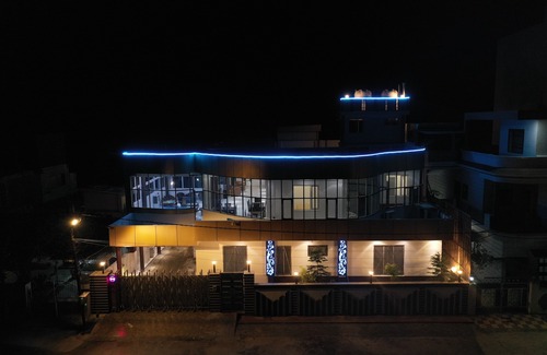 Rishikesh Villa | Shri Vyas HomeStay-Ruhe & Frieden in Eleganz