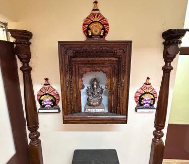 Hubli Haus | Shubham Suites & Party Hall