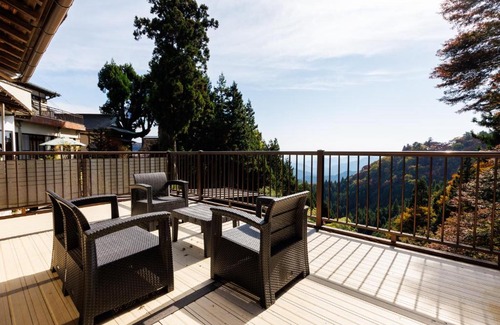 Ome Haus | Shukubo Komadori-Sanso